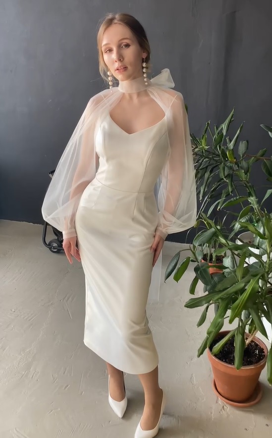 Свадебное платье с рукавами
